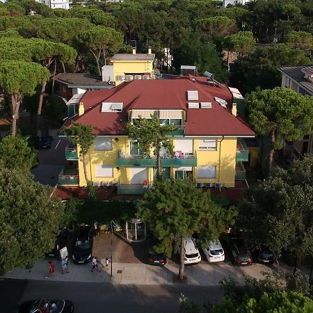 Villa Lucilla Lignano Sabbiadoro Exteriér fotografie